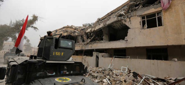 Iraqis slowly rebuild Mosul, with little aid from government Iraqis slowly rebuild Mosul, with little aid from government