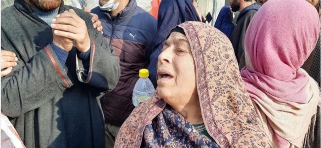 “Our sons not militants”: Families of three youth killed in Srinagar gunfight stage protest “Our sons not militants”: Families of three youth killed in Srinagar gunfight stage protest