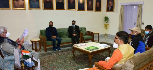 Delegation of De-notified Nomadic Tribes Development Council calls on Lt Governor Delegation of De-notified Nomadic Tribes Development Council calls on Lt Governor