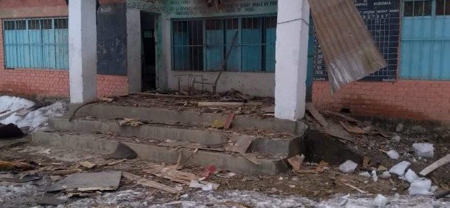 Three Army men injured in south Kashmir militant attack, one critical Three Army men injured in south Kashmir militant attack, one critical
