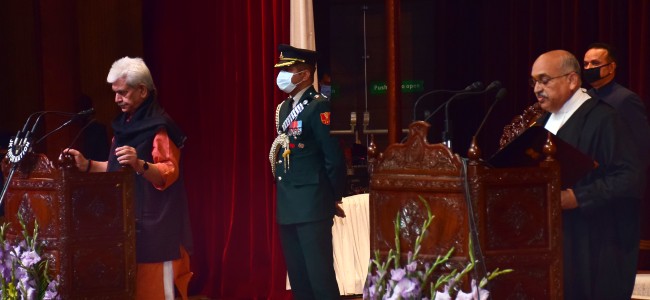 Lt Governor administers Oath to Justice Pankaj Mithal as the new Chief Justice of the High Court for Jammu & Kashmir and Ladakh Lt Governor administers Oath to Justice Pankaj Mithal as the new Chief Justice of the High Court for Jammu & Kashmir and Ladakh