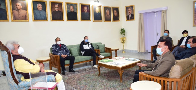 Advocate General of J&K; Law Officers; former Minister call on Lt Governor Advocate General of J&K; Law Officers; former Minister call on Lt Governor