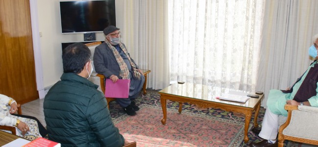 Chairman/CEC LAHDC Kargil, former Ministers, former Legislator, DDC member call on Lt Governor Chairman/CEC LAHDC Kargil, former Ministers, former Legislator, DDC member call on Lt Governor