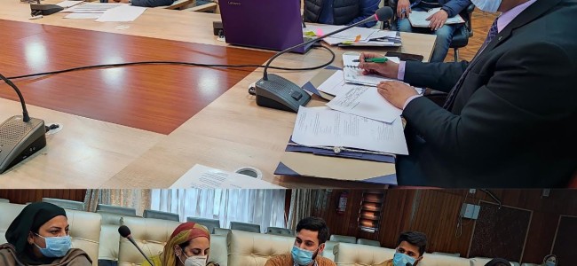 DC Srinagar reviews status of AB-Sehat, Aadhaar Enrolment, other schemes DC Srinagar reviews status of AB-Sehat, Aadhaar Enrolment, other schemes