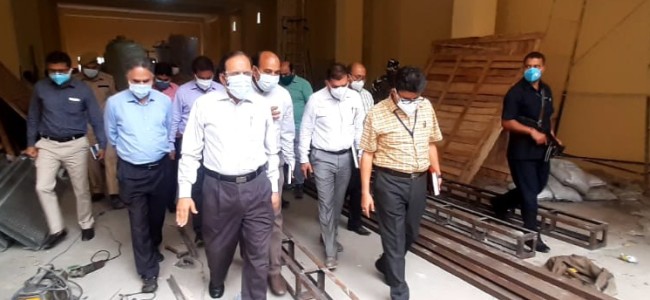 Advisor Bhatnagar visits GMC Jammu, reviews progress of construction of new Oxygen Generation Plant Advisor Bhatnagar visits GMC Jammu, reviews progress of construction of new Oxygen Generation Plant