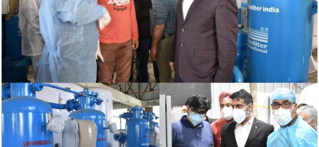 DC Srinagar visits Chest Disease, SMHS hospitals to oversee installation of 3 new Oxygen Plants DC Srinagar visits Chest Disease, SMHS hospitals to oversee installation of 3 new Oxygen Plants