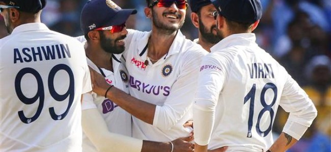 Indian cricket teams, both men and women, land in England Indian cricket teams, both men and women, land in England