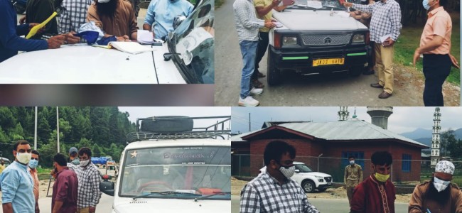 ARTO Kupwara realises Rs. 9500 as fine during vehicle checking on various routes