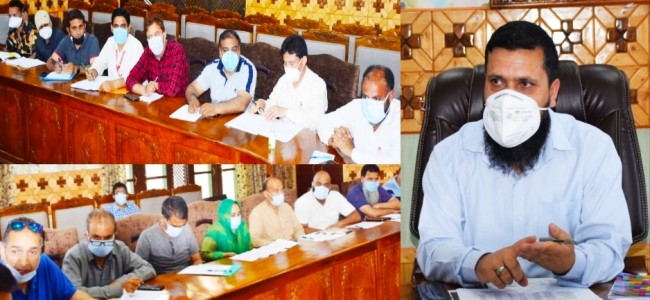 DC Kupwara reviews sampling, vaccination process DC Kupwara reviews sampling, vaccination process