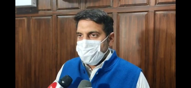 Strict adherence to Covid-19 measures, key to contain spread of virus: DC Srinagar Strict adherence to Covid-19 measures, key to contain spread of virus: DC Srinagar