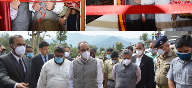 Justice Magrey, Justice Kumar inaugurate Legal Aid Clinic in Gulpur village on last day of 2 day visit to Poonch district Justice Magrey, Justice Kumar inaugurate Legal Aid Clinic in Gulpur village on last day of 2 day visit to Poonch district