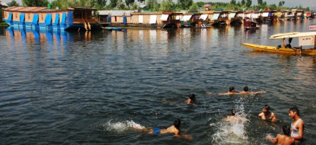 Heat wave engulfs J&K with Kashmir valley also getting the brunt