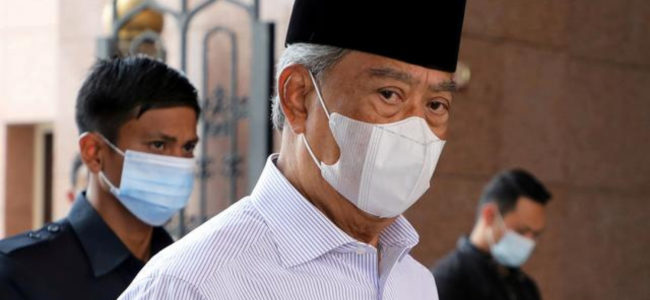 Malaysian PM under pressure to quit after stern royal rebuke