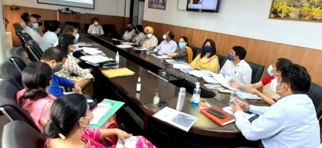 Div Com reviews implementation of District Export Hub initiative Div Com reviews implementation of District Export Hub initiative