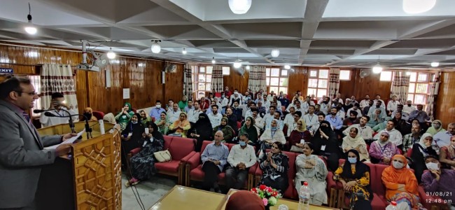 Two month training of Senior, Junior Assistants concludes at JK IMPARD Srinagar; DG chairs joint valedictory function Two month training of Senior, Junior Assistants concludes at JK IMPARD Srinagar; DG chairs joint valedictory function