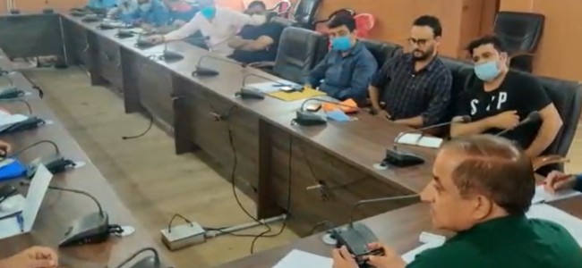 DG Horticulture conducts extensive tour of Pulwama DG Horticulture conducts extensive tour of Pulwama