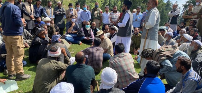 Dr Shahid conducts 2-day extensive tour of tribal hamlets in Shopian Dr Shahid conducts 2-day extensive tour of tribal hamlets in Shopian