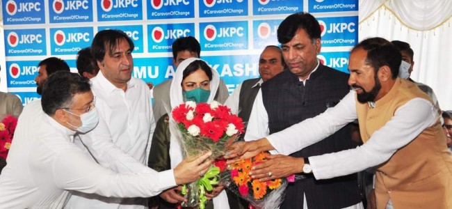 Two ex-MPs, three others join Sajad Lone led PC Two ex-MPs, three others join Sajad Lone led PC
