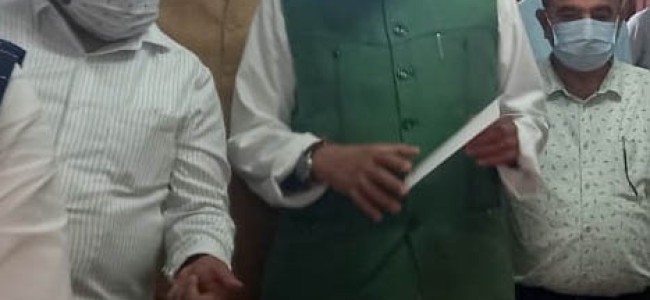 Parliamentary Standing Committee visits multi level car parking building Anantnag Parliamentary Standing Committee visits multi level car parking building Anantnag
