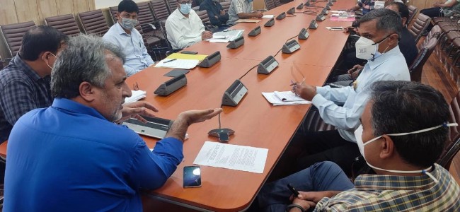 Samoon reviews functioning of Polytechnic Colleges of Kashmir, CIIIT Baramulla Samoon reviews functioning of Polytechnic Colleges of Kashmir, CIIIT Baramulla