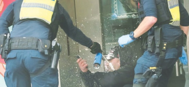 Violent protests against Covid curbs continue in Australian city Violent protests against Covid curbs continue in Australian city