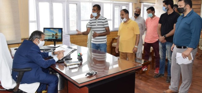 Several deputations, individuals call on Advisor Baseer Khan at Civil Secretariat Several deputations, individuals call on Advisor Baseer Khan at Civil Secretariat