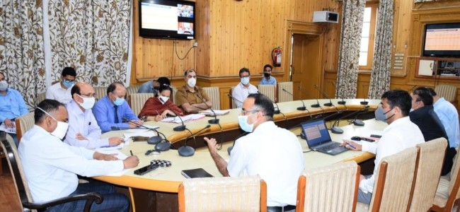 Div Com Kashmir reviews physical progress of PMAY