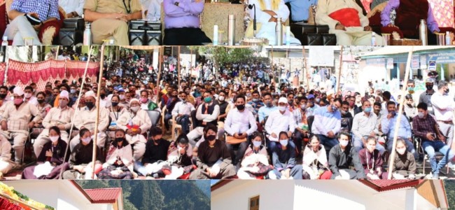 Union MoS Jal Shakti, Tribal Affairs conducts day long tour of Kishtwar areas
