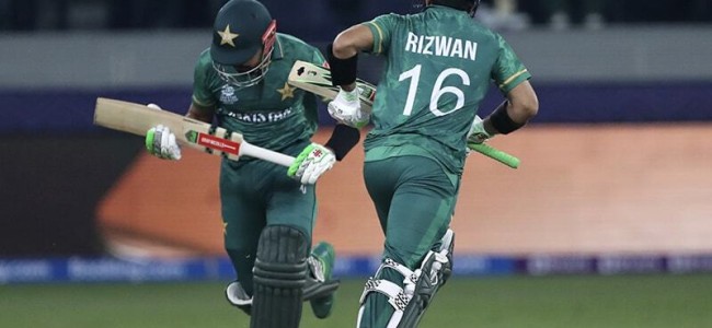 Pakistan clinging on to hope in T20 World Cup as South Africa loom