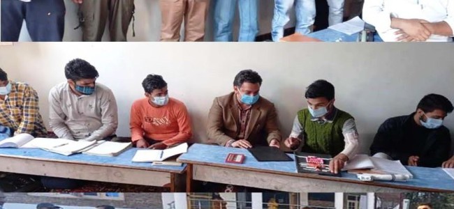 DC Anantnag visits Zeba Aapa Institute Bijbehara, interacts with students DC Anantnag visits Zeba Aapa Institute Bijbehara, interacts with students