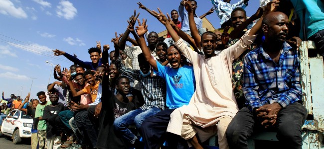 10 shot dead in crackdown on Sudan’s anti-coup protests