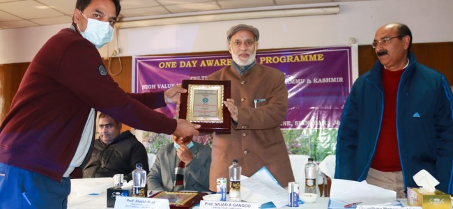 Awareness/ demonstration on Cultivation, Processing, Marketing of Medicinal & Aromatic plants held at Srinagar