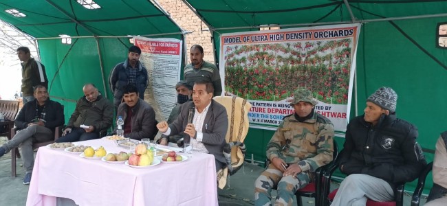 Director Horticulture inaugurates Farmers’ camp in Dachan Kishtwar; Listens to issues of farming community