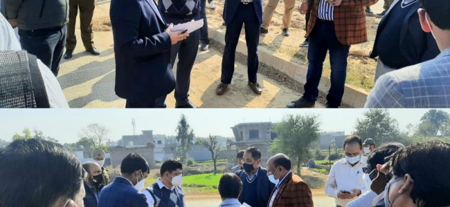 Div Com inspects full stretch of Jammu Ring Road along with DCs Div Com inspects full stretch of Jammu Ring Road along with DCs