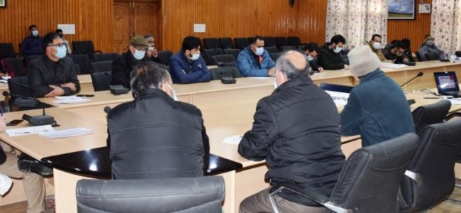 DC launches first of its kind ‘Rozgar App’ in Budgam DC launches first of its kind ‘Rozgar App’ in Budgam