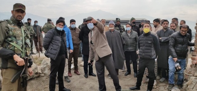 DC Pulwama conducts extensive tour of Tral