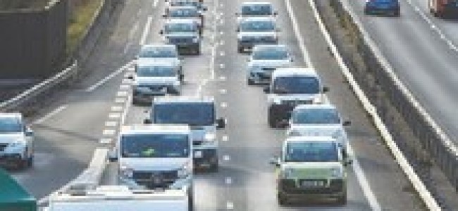 Thousands head to Paris for protests against Covid curbs Thousands head to Paris for protests against Covid curbs