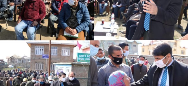 DC Srinagar holds Public Grievance Redressal Camp at Panzinara DC Srinagar holds Public Grievance Redressal Camp at Panzinara