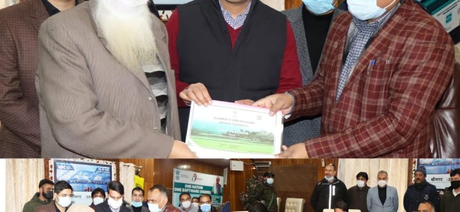 Div Com Kashmir, DC Srinagar hand over Land Passbooks to land owners Div Com Kashmir, DC Srinagar hand over Land Passbooks to land owners