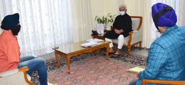 Chairperson DDC Ramban calls on Lt Governor Chairperson DDC Ramban calls on Lt Governor