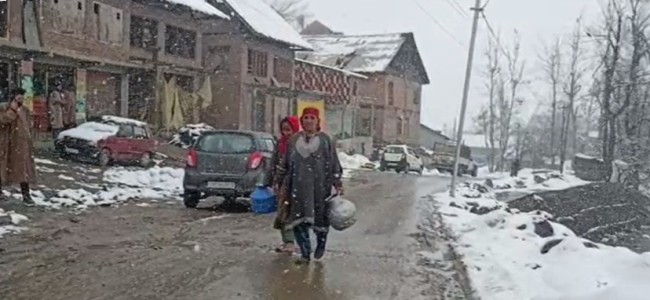 Women and children trek miles to fetch drinking water in Shopian village Women and children trek miles to fetch drinking water in Shopian village