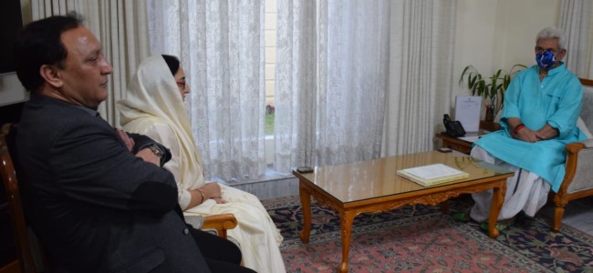 Chairperson, Members of J&K Waqf Board call on Lt Governor Chairperson, Members of J&K Waqf Board call on Lt Governor