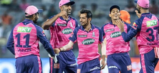 IPL 2022: With momentum on their side, Rajasthan face Royal Challengers Bangalore in battle of Royals IPL 2022: With momentum on their side, Rajasthan face Royal Challengers Bangalore in battle of Royals