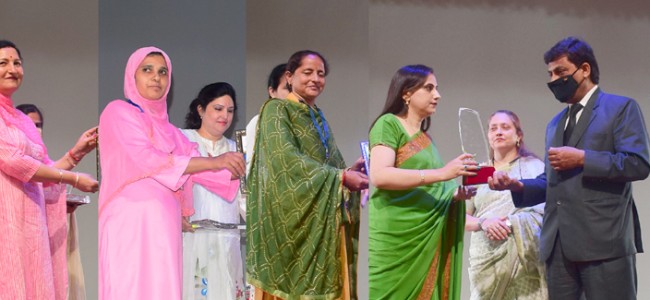 ICDS launches ECCE curriculum ‘Nanhe Kadam’, UNiLearn, Ladli Beti e-Service in J&K ICDS launches ECCE curriculum ‘Nanhe Kadam’, UNiLearn, Ladli Beti e-Service in J&K