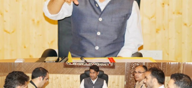 DC Srinagar reviews status of Land allotment for newly created Police Stations/ Police Posts DC Srinagar reviews status of Land allotment for newly created Police Stations/ Police Posts