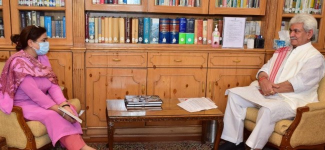 VC Kashmir University calls on Lt Governor VC Kashmir University calls on Lt Governor