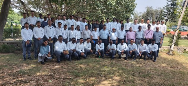 Range Officer Trainees from Maharashtra interact with Chief Wildlife Warden Range Officer Trainees from Maharashtra interact with Chief Wildlife Warden
