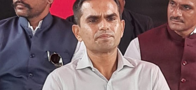 After caste panel clean chit, Wankhede files defamation complaint against Malik; cops register FIR After caste panel clean chit, Wankhede files defamation complaint against Malik; cops register FIR