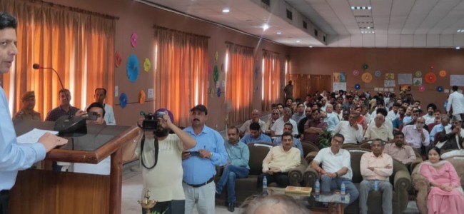 Sanjeev Verma chairs one-day workshop on promotion of Wood based Industries in J&K Sanjeev Verma chairs one-day workshop on promotion of Wood based Industries in J&K