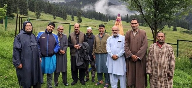 Director Agriculture Kashmir visits Agrostology farm Aru, Anantnag Director Agriculture Kashmir visits Agrostology farm Aru, Anantnag